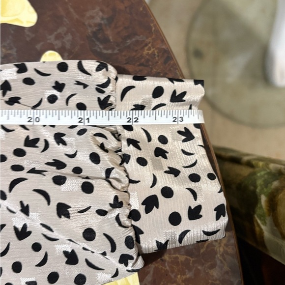 Vintage Russ Black and Cream Geometric Print Blouse - Picture 11 of 11